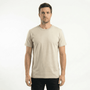 Maglietta in canapa uomo natural abbigliamento sostenibile e termoregolante.